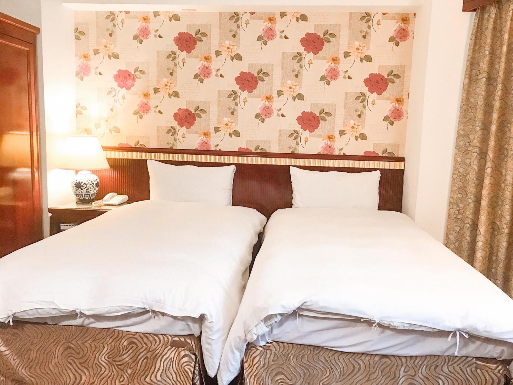 Kiwi Hotel Mrt Wenxin Branch Tchaj-čung Exteriér fotografie