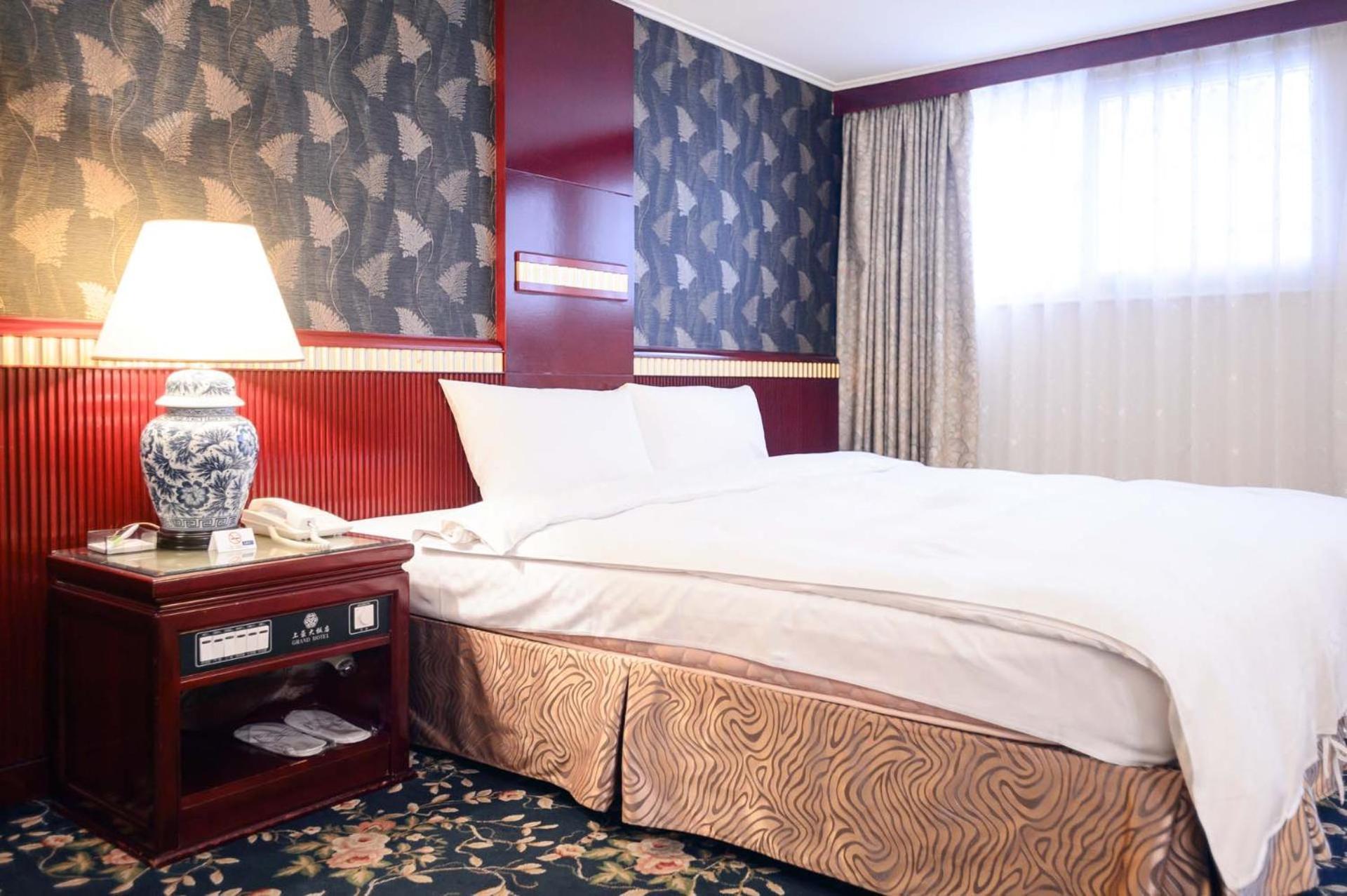 Kiwi Hotel Mrt Wenxin Branch Tchaj-čung Exteriér fotografie
