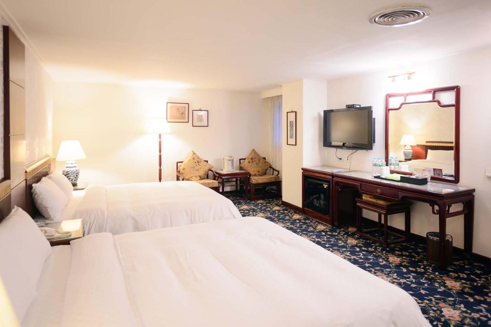 Kiwi Hotel Mrt Wenxin Branch Tchaj-čung Exteriér fotografie
