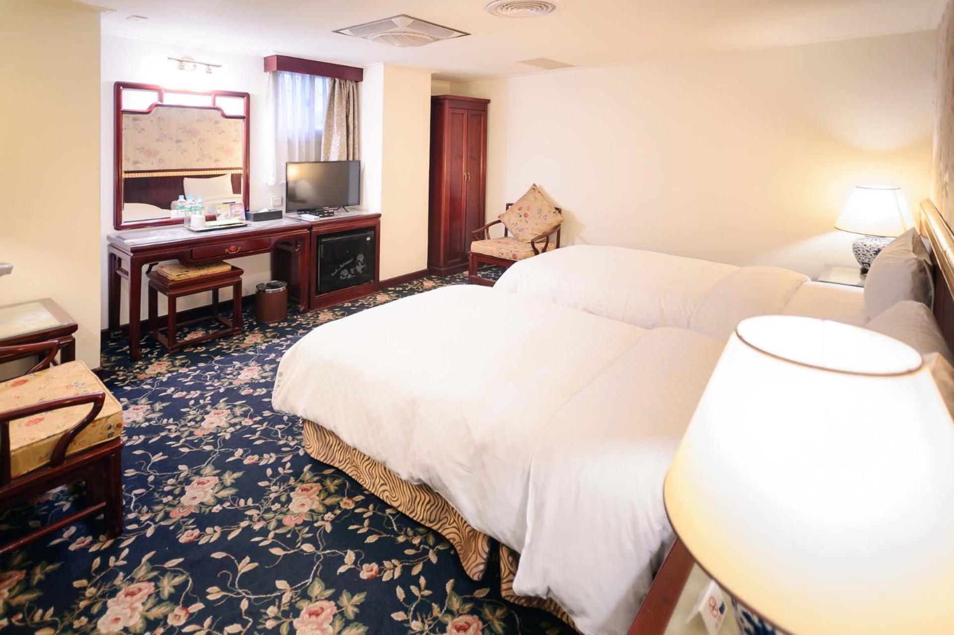 Kiwi Hotel Mrt Wenxin Branch Tchaj-čung Exteriér fotografie