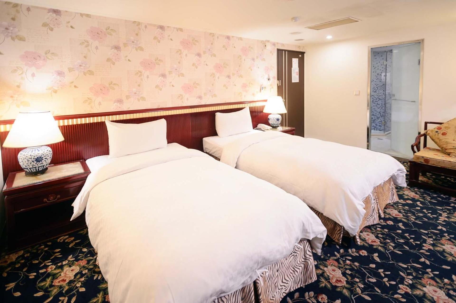 Kiwi Hotel Mrt Wenxin Branch Tchaj-čung Exteriér fotografie