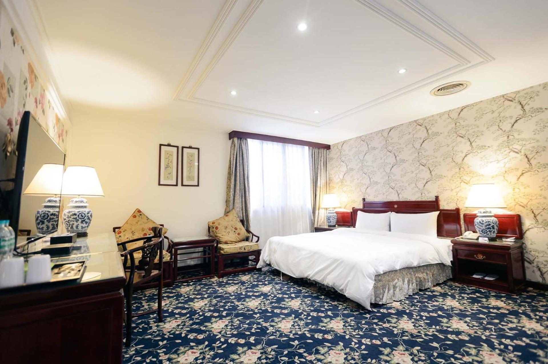 Kiwi Hotel Mrt Wenxin Branch Tchaj-čung Exteriér fotografie